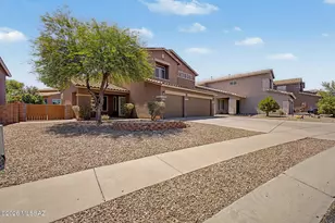 3383 N Star Valley Ln, Tucson, AZ 85745 - Photo 4