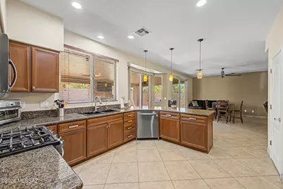 3383 N Star Valley Lane, Tucson, AZ 85745 - Photo 12