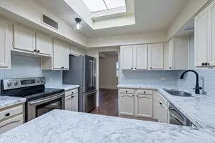 6612 E Calle Cavalier, Tucson, AZ 85715 - Photo 10