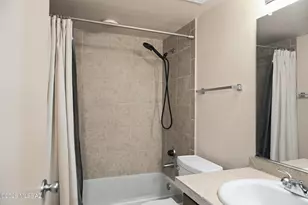 1810 E Blacklidge Dr, Tucson, AZ 85719 - Photo 16