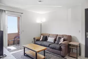 1810 E Blacklidge Dr, Tucson, AZ 85719 - Photo 12