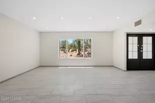 5925 N Calle Tiburon, Tucson, AZ 85704 - Photo 2