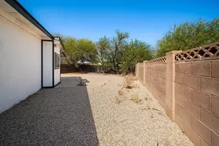 6832 N Autumn Pl, Tucson, AZ 85741 - Photo 40