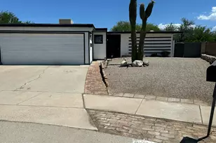 6832 N Autumn Pl, Tucson, AZ 85741 - Photo 1