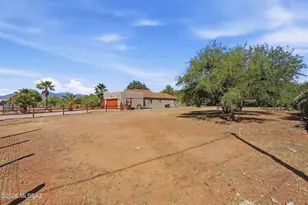 91 Circulo Cortez, Rio Rico, AZ 85648 - Photo 48