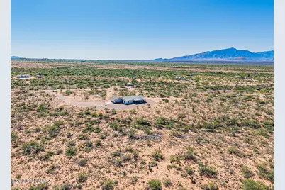 251 N Wildcat Place, Benson, AZ 85602 - Photo 2