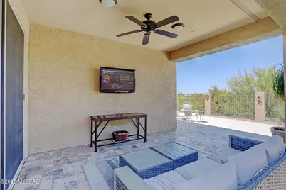 12081 N Golden Mirror Drive, Marana, AZ 85658 - Photo 6
