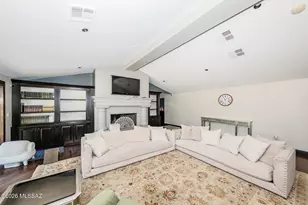 2821 N Santa Marta Pl, Tucson, AZ 85715 - Photo 8