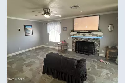 10020 E English Woods Road, Tucson, AZ 85748 - Photo 14