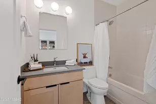 22 W 18th St, Tucson, AZ 85701 - Photo 16