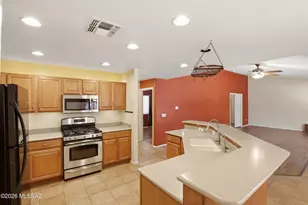 6517 W Cedar Branch Way, Tucson, AZ 85757 - Photo 8