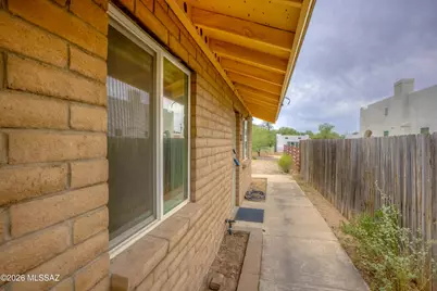 1727 E 8th Street, Tucson, AZ 85719 - Photo 4