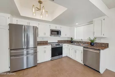 9761 E Cinder Court, Tucson, AZ 85748 - Photo 8