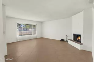 9761 E Cinder Ct, Tucson, AZ 85748 - Photo 4