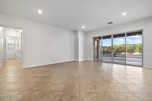 10623 N Iron Peak Dr, Tucson, AZ 85742 - Photo 10