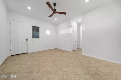10623 N Iron Peak Drive, Tucson, AZ 85742 - Photo 30