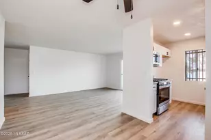828 S Langley Ave, Tucson, AZ 85710 - Photo 6