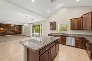 9373 W Desert Bighorn Trail, Marana, AZ 85653 - Photo 6