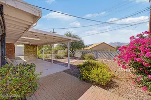 8109 E 3rd St, Tucson, AZ 85710 - Photo 24