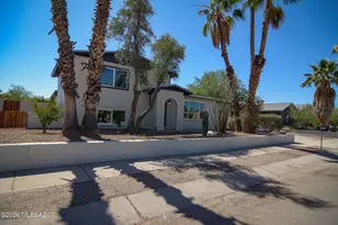7611 N Massingale Pl, Tucson, AZ 85741 - Photo 2