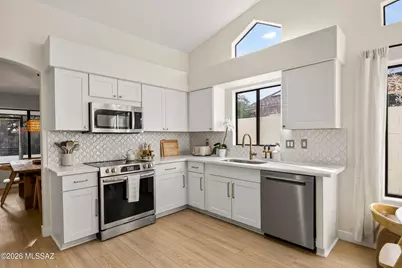 11681 N Europa Place, Oro Valley, AZ 85737 - Photo 20