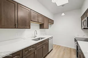 3082 S Calle Madrid, Green Valley, AZ 85622 - Photo 8