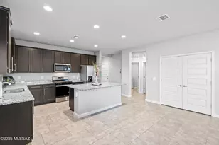8783 W Weeping Dalea Dr, Marana, AZ 85653 - Photo 10