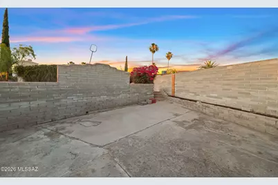 2540 S Marianne Place, Tucson, AZ 85748 - Photo 32