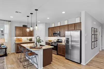 639 W Calle Espadero, Sahuarita, AZ 85629 - Photo 10