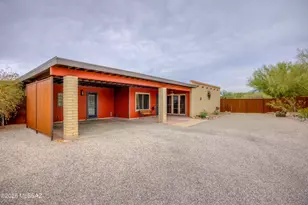 9463 E Indio Pl, Tucson, AZ 85749 - Photo 4