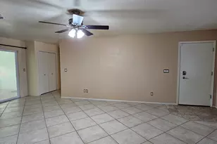 8021 N Padova Pl, Tucson, AZ 85741 - Photo 12