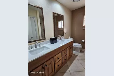 8021 N Padova Place, Tucson, AZ 85741 - Photo 22