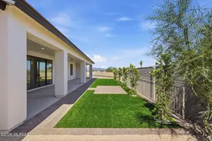 2945 N Silver Spur Dr, Tucson, AZ 85745 - Photo 40
