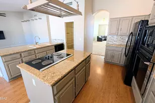 37985 S Eagle Dr, Tucson, AZ 85739 - Photo 2