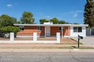 6633 E 38th St, Tucson, AZ 85730 - Photo 2