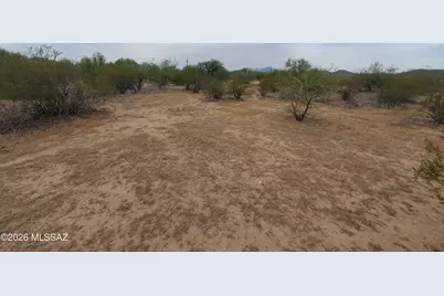 7925 S Worden Road S, Tucson, AZ 85735 - Photo 12
