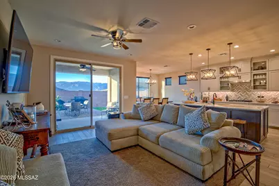 10563 E Marble Creek Drive, Tucson, AZ 85748 - Photo 12