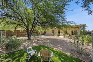 4462 W Pyracantha Dr, Tucson, AZ 85741 - Photo 16