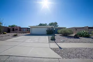 1595 N Rio Mayo, Green Valley, AZ 85614 - Photo 2