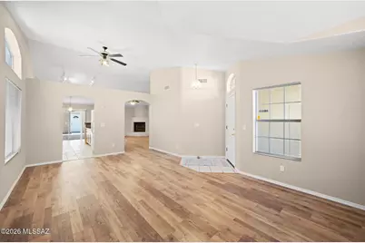 8167 N Pocono Way, Tucson, AZ 85743 - Photo 4