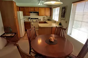 11543 N Eagle Peak Dr, Tucson, AZ 85737 - Photo 8