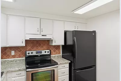 1246 S Camino Seco, Tucson, AZ 85710 - Photo 6