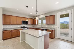 12230 N Meditation Dr, Marana, AZ 85658 - Photo 6