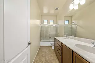4261 N Golden Ridge Ln, Tucson, AZ 85718 - Photo 8