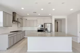 8000 S Expedition Dr, Tucson, AZ 85747 - Photo 10