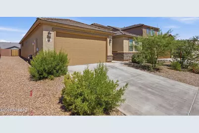 8000 S Expedition Drive, Tucson, AZ 85747 - Photo 1