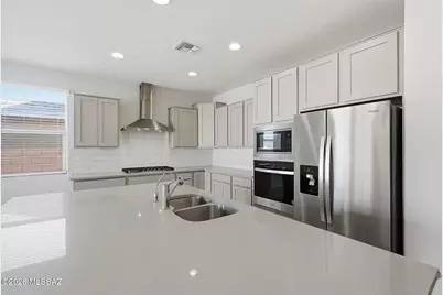 8000 S Expedition Drive, Tucson, AZ 85747 - Photo 12