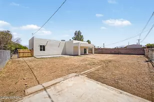 7002 E Calle Osito, Tucson, AZ 85710 - Photo 28
