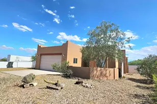 3173 W Green Park Dr, Benson, AZ 85602 - Photo 1