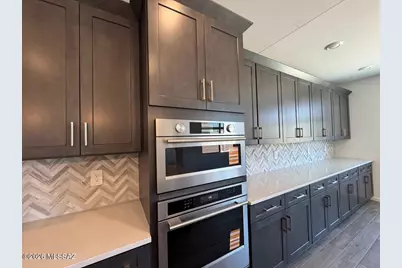 11073 N Shore Cliff Drive, Oro Valley, AZ 85737 - Photo 2